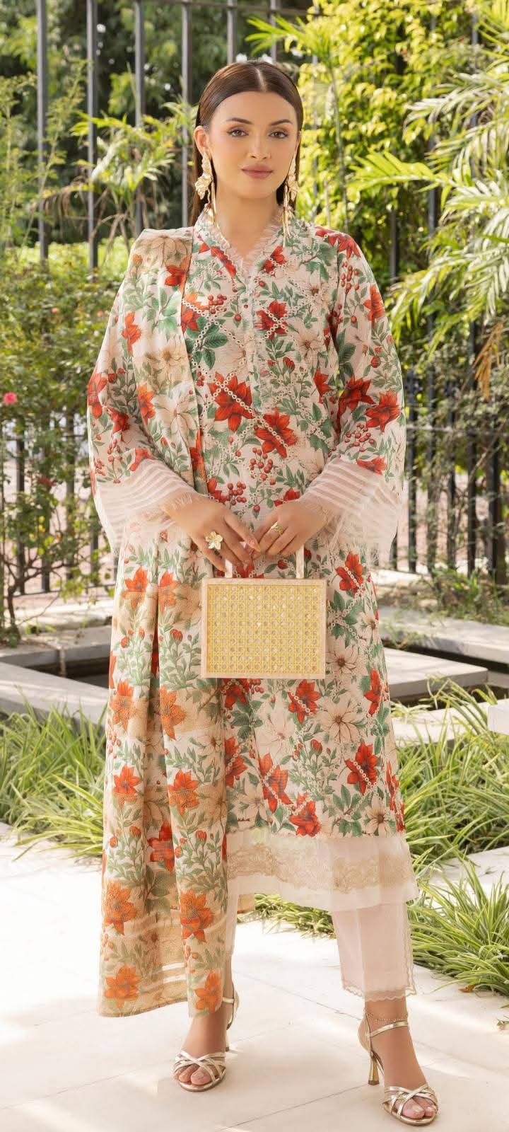 • GULJRR FAREEN – Redefining Pakistani Boutique Fashion - Image 4