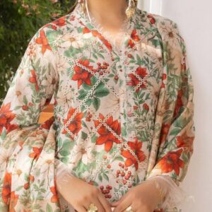 •  GULJRR FAREEN – Luxury Pakistani Three Piece for Every Occasion